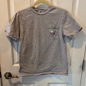 Vineyard Vines Gray T-Shirt with Patriotic Lacrosse Whale Design